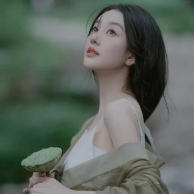 氛围感古风女生头像图片
