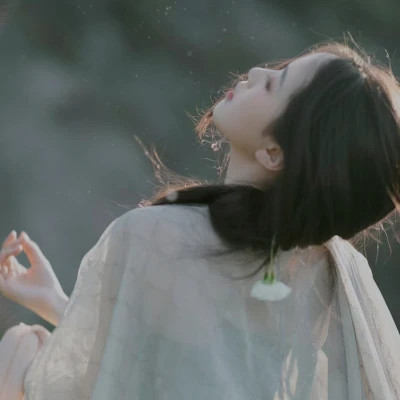 氛围感古风女生头像图片