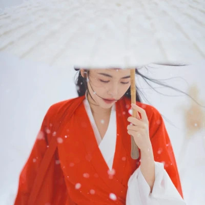 氛围感古风女生头像图片