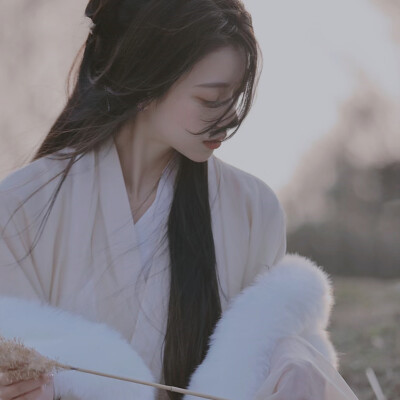 氛围感古风女生头像图片