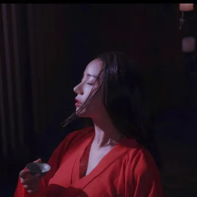 女生古风素雅清淡的头像图片