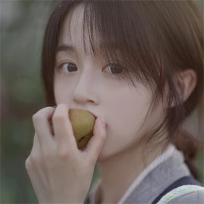 女生古风素雅清淡的头像图片