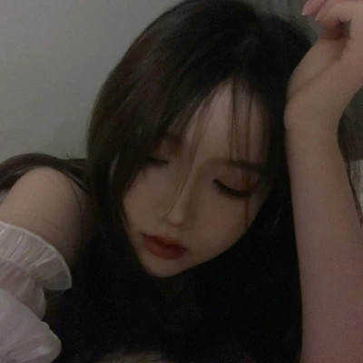 闺蜜头像分开一人一半