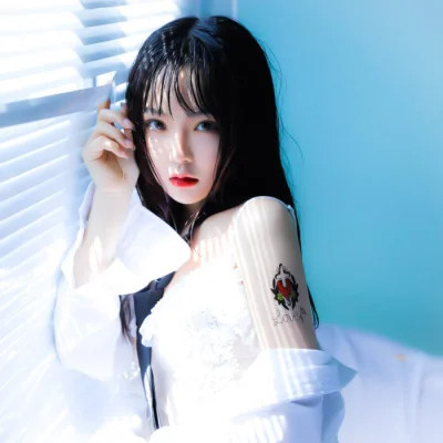 闺蜜头像分开一人一半