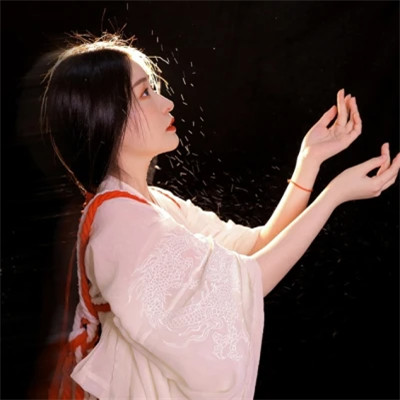 唯美氛围感女生头像图片