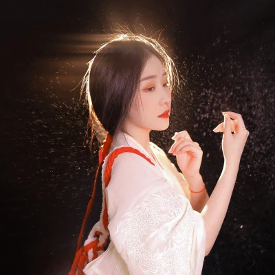 唯美氛围感女生头像图片