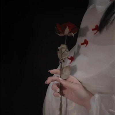 一眼心动的女生氛围感头像图片