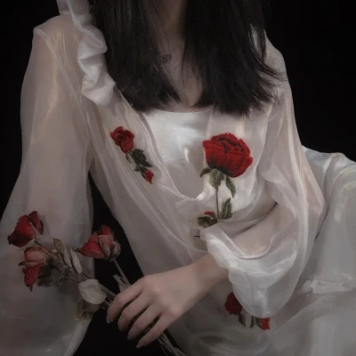 一眼心动的女生氛围感头像图片