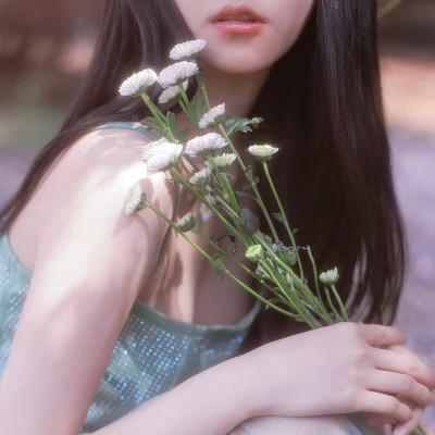 惊艳系女生头像图片