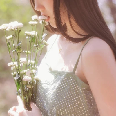 惊艳系女生头像图片