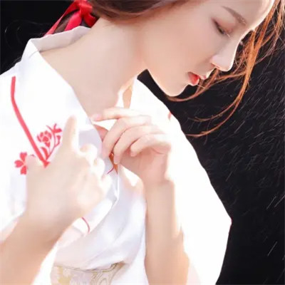 惊艳系女生头像图片
