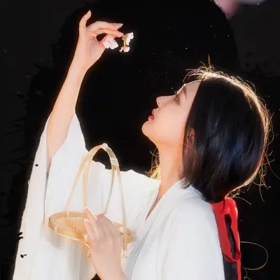 头像女生唯美小清新图片