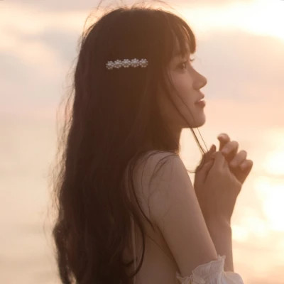 头像女生唯美小清新图片