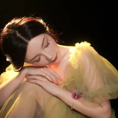 头像女生唯美小清新图片