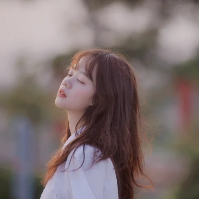 头像女生唯美小清新图片