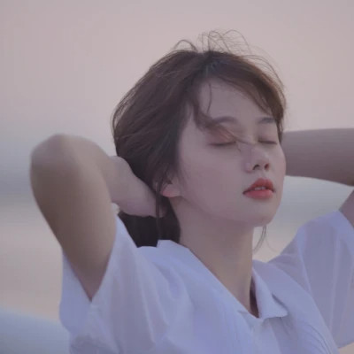 头像女生唯美小清新图片