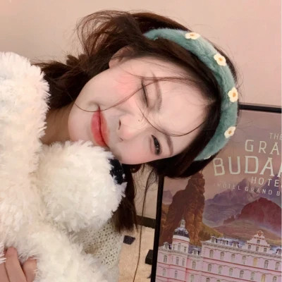 清纯可爱女生头像图片
