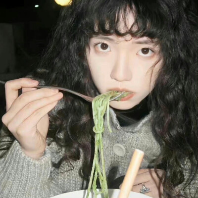 清纯可爱女生头像图片