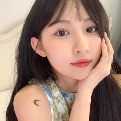 清纯可爱女生头像图片
