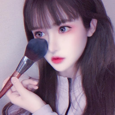 甜美风格的女生头像图片