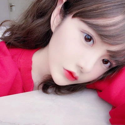 甜美风格的女生头像图片