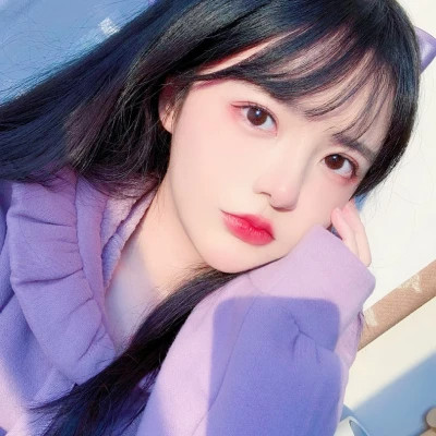 甜美风格的女生头像图片
