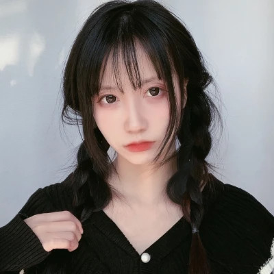 甜美风格的女生头像图片