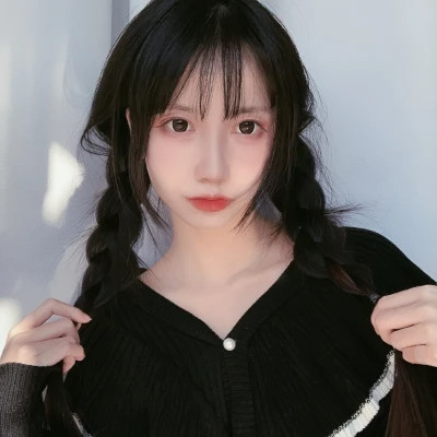 甜美风格的女生头像图片
