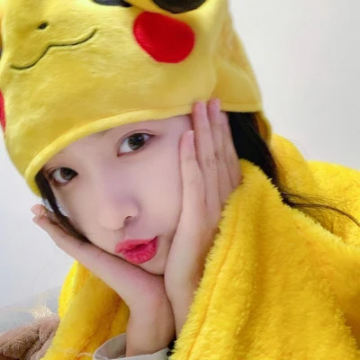 甜美风格的女生头像图片