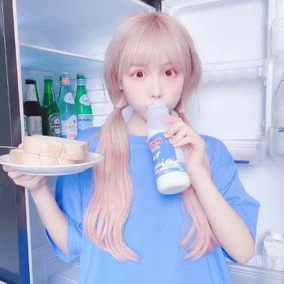 甜美风格的女生头像图片