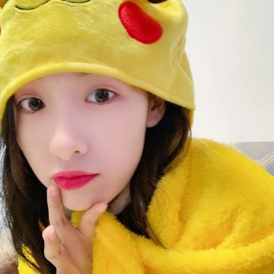 甜美风格的女生头像图片