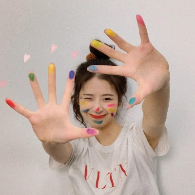 甜美风格的女生头像图片