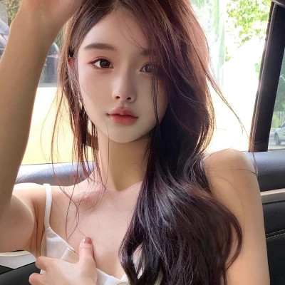 2025年真人女生头像图片