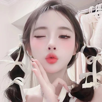 2025年真人女生头像图片