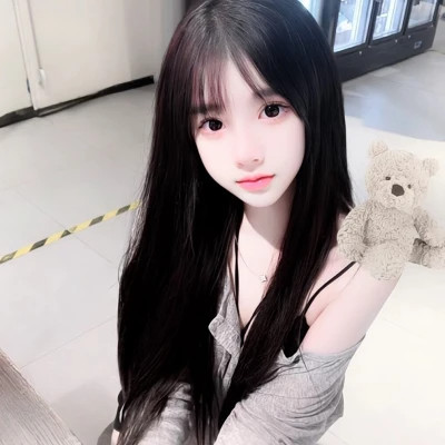 2025年真人女生头像图片