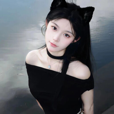 2025年真人女生头像图片