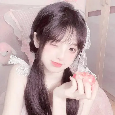 2025年真人女生头像图片