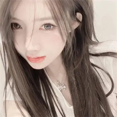 2025年真人女生头像图片