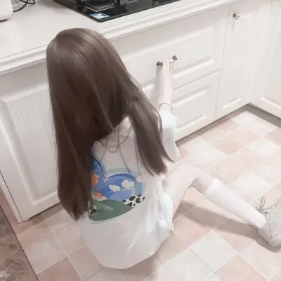 2025年真人女生头像图片