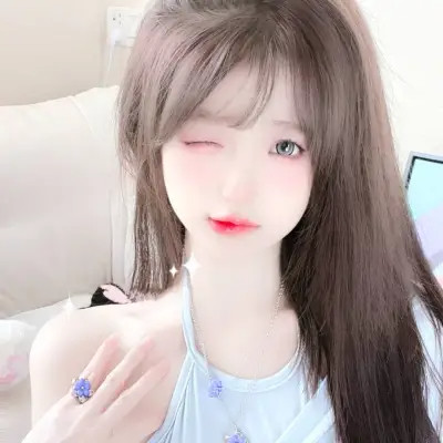 2025年真人女生头像图片