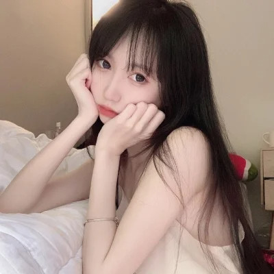 迷人年轻女生头像图片