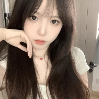 优雅简约女生头像
