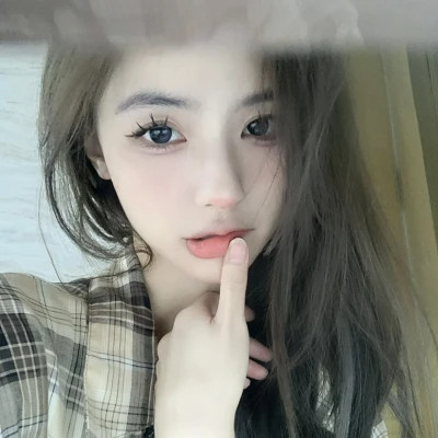 优雅简约女生头像