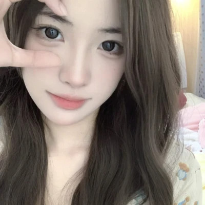 优雅简约女生头像