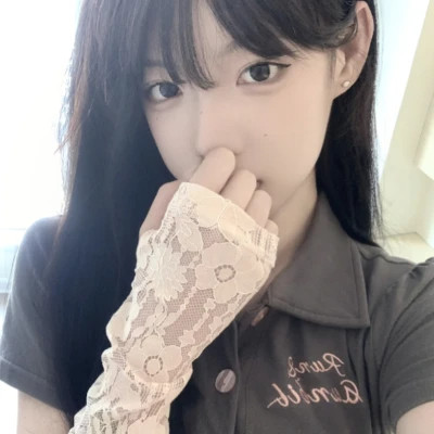 优雅简约女生头像
