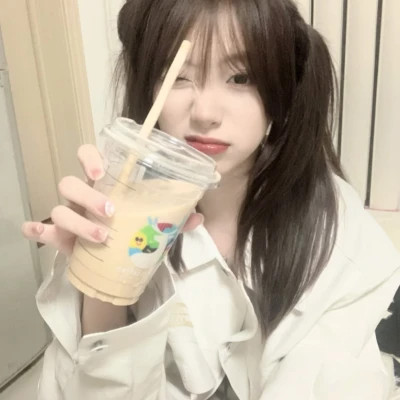 优雅简约女生头像