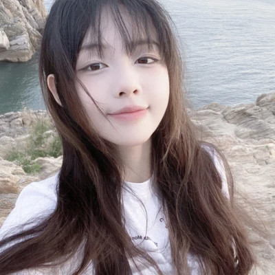 优雅简约女生头像