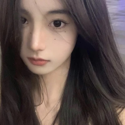 优雅简约女生头像