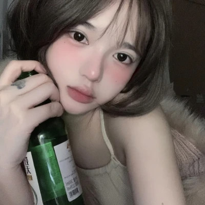 独特个性风格潮流时尚女生头像