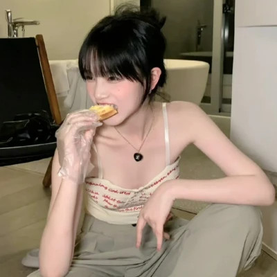 独特个性风格潮流时尚女生头像